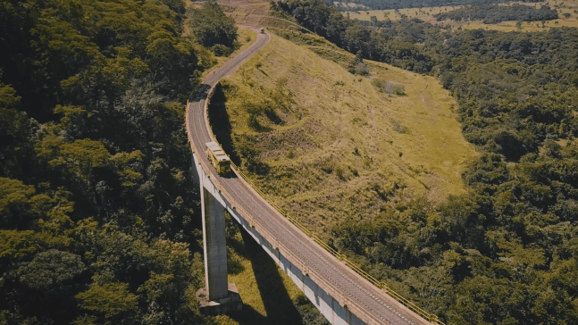 Socadora Ferroviária Plasser